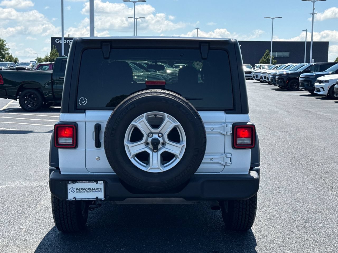 Used 2020 Jeep Wrangler Unlimited Sport w/ Cold Weather Group AWD/4WD image 4