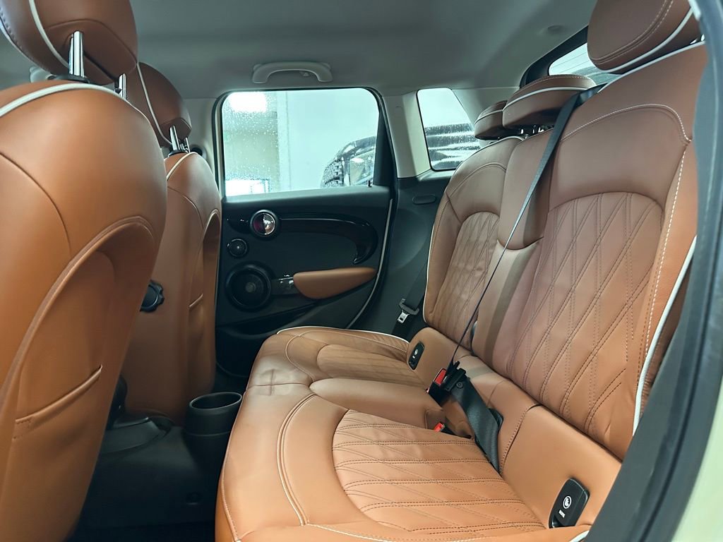 Used 2021 MINI Cooper S w/ Signature Upholstery Package image 8