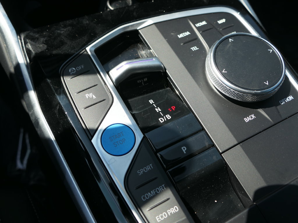 Used 2023 BMW i4 eDrive35 w/ Premium Package RWD image 19