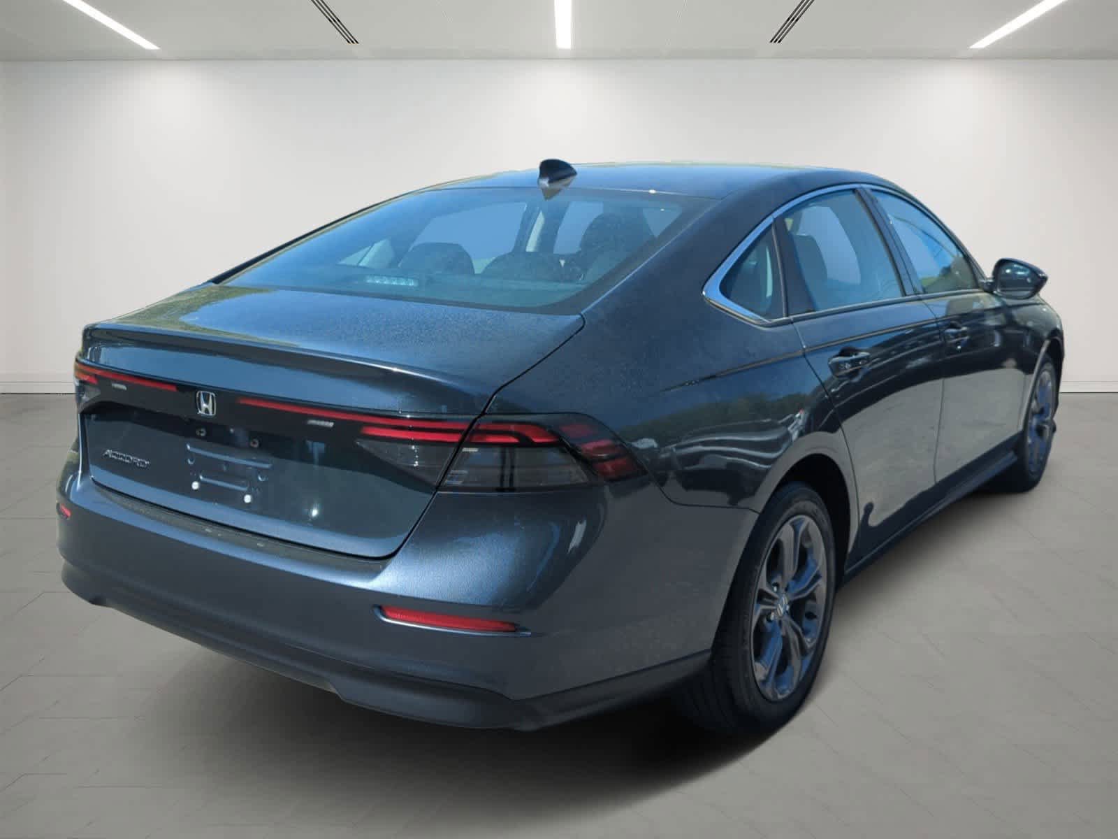 Used 2024 Honda Accord EX image 6