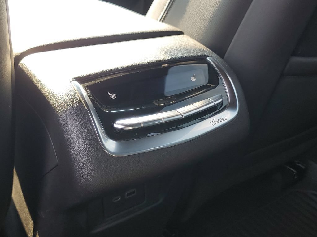 Used 2021 Cadillac XT6 Premium Luxury AWD/4WD image 37