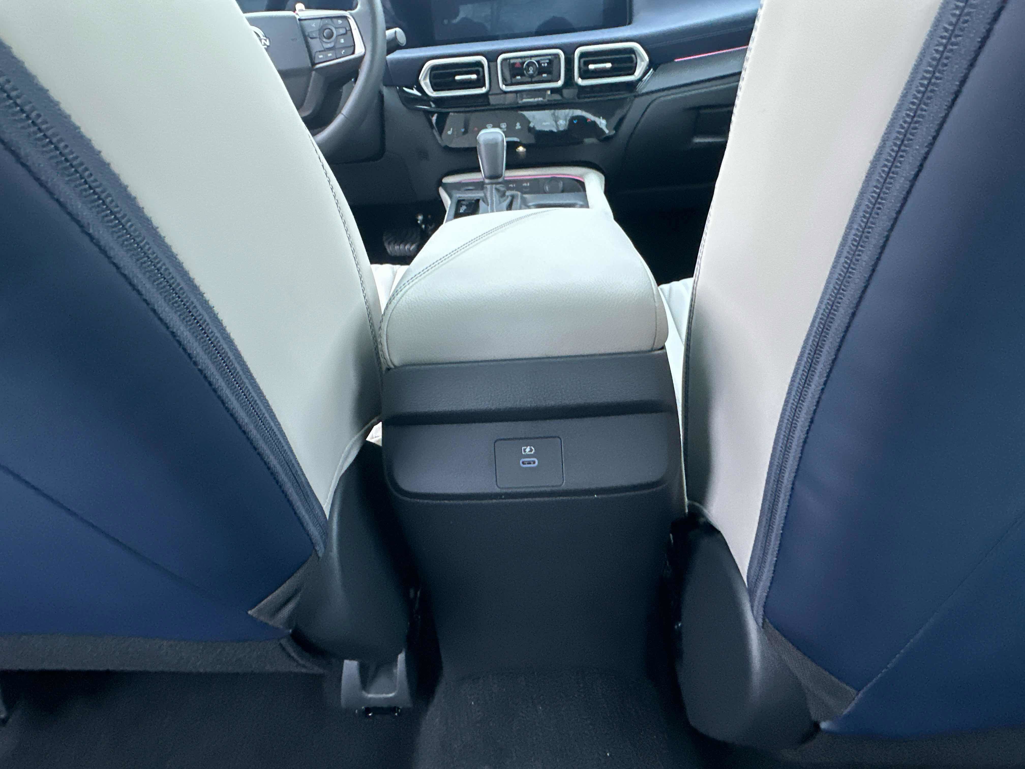 New 2026 Nissan Sentra SL w/ Floor Mat Package image 29