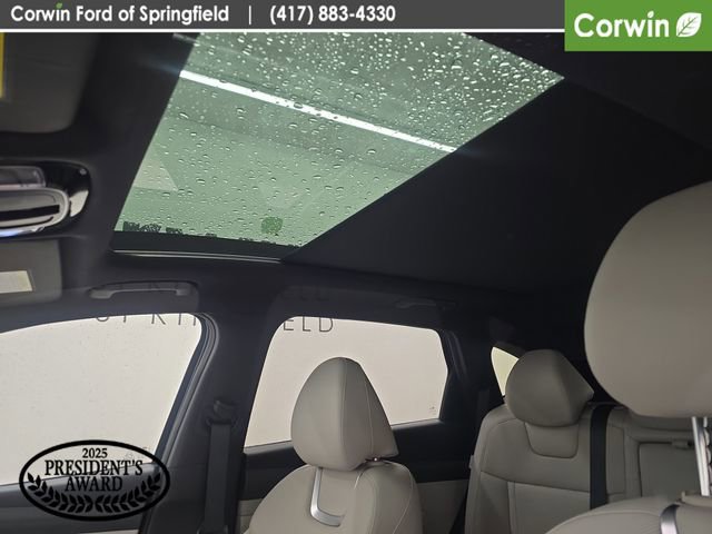 Used 2025 Hyundai Tucson Limited image 21