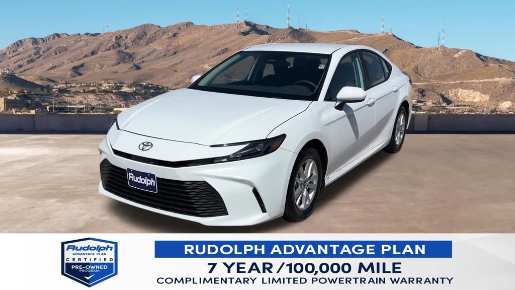 Used 2025 Toyota Camry LE image 1