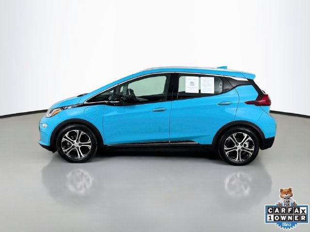 Used 2021 Chevrolet Bolt Premier w/ Infotainment Package FWD image 9