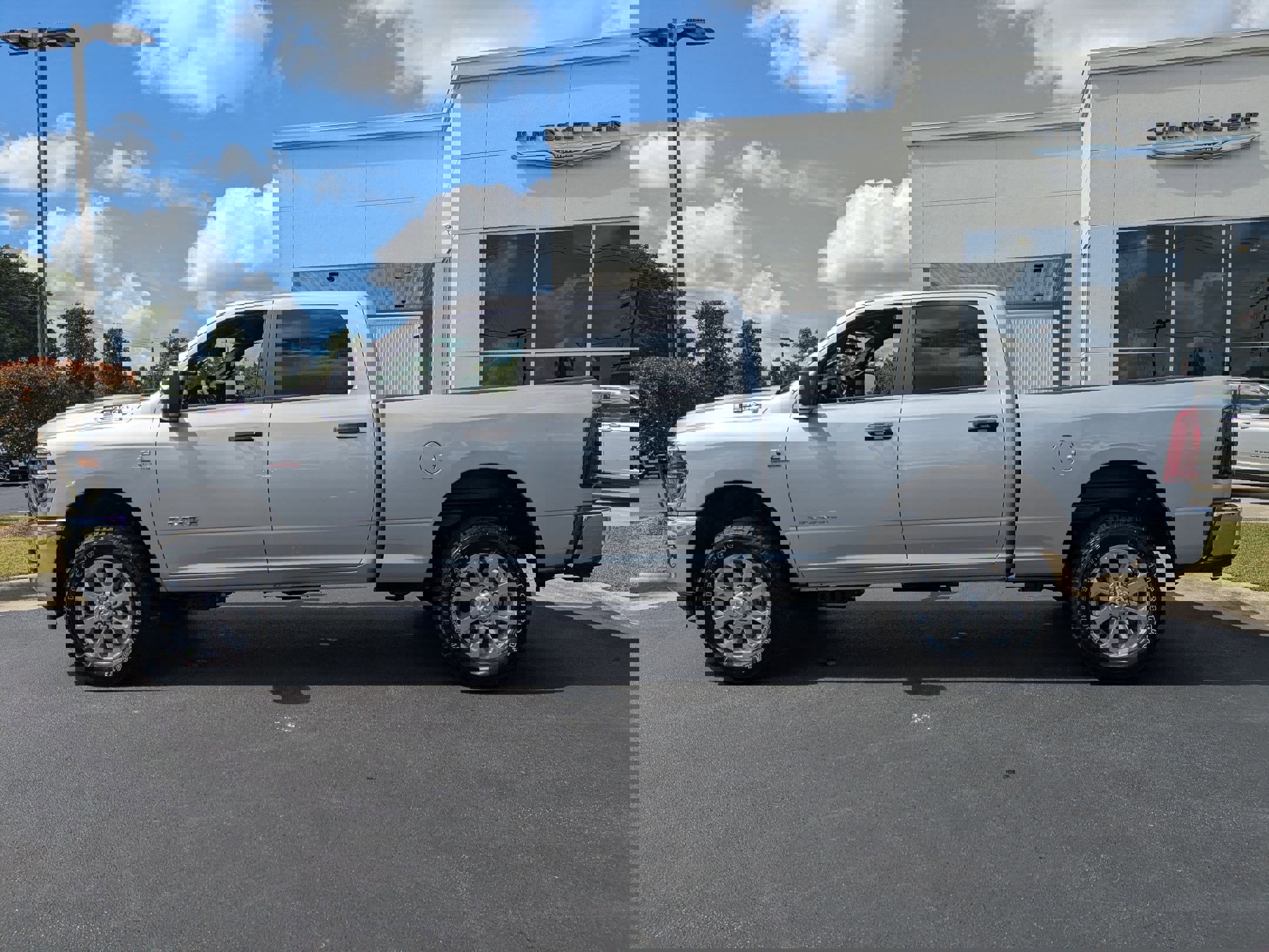 New 2026 RAM 2500 Big Horn image 8