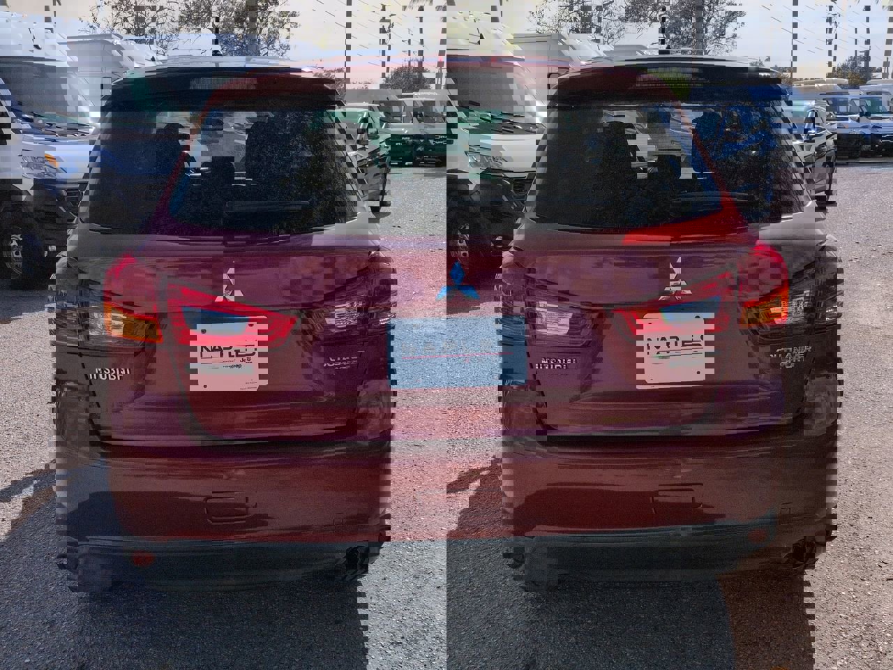 Used 2015 Mitsubishi Outlander Sport ES image 6