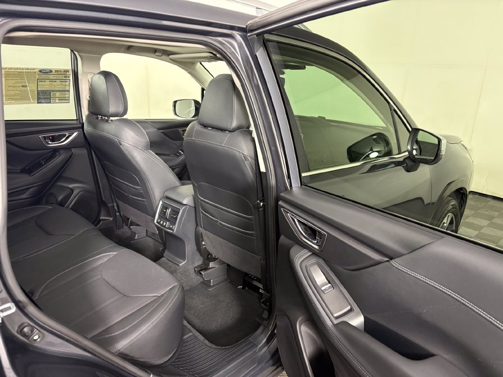 Used 2024 Subaru Forester Touring AWD/4WD image 34