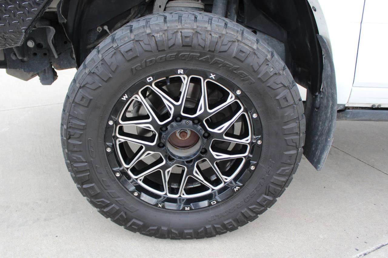 Used 2022 RAM 3500 Laramie image 32