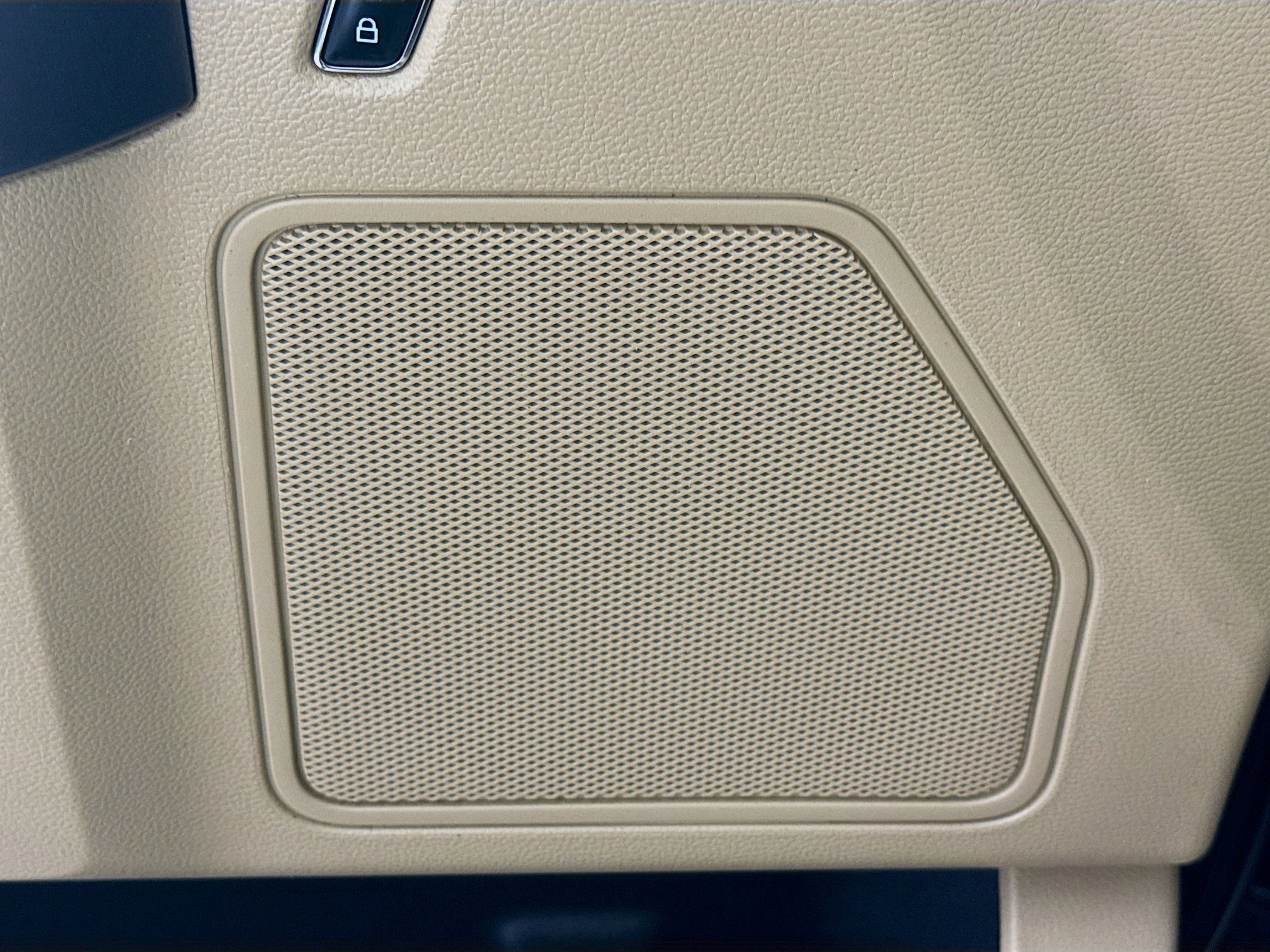 Used 2019 Ford F150 XLT image 21