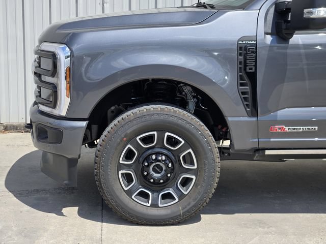 New 2026 Ford F250 Platinum AWD/4WD image 6