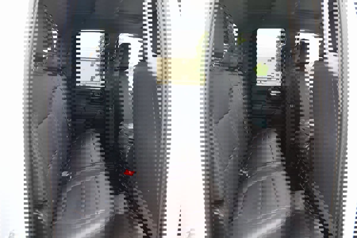 Used 2023 Chevrolet Silverado 3500 W/T w/ WT Convenience Package image 11