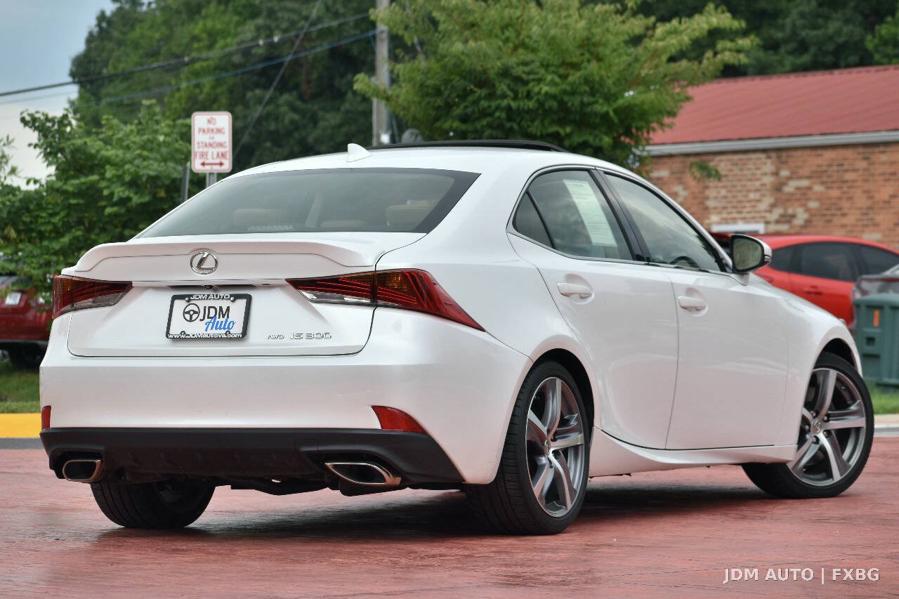 Used 2018 Lexus IS 300 AWD w/ Comfort Package image 5