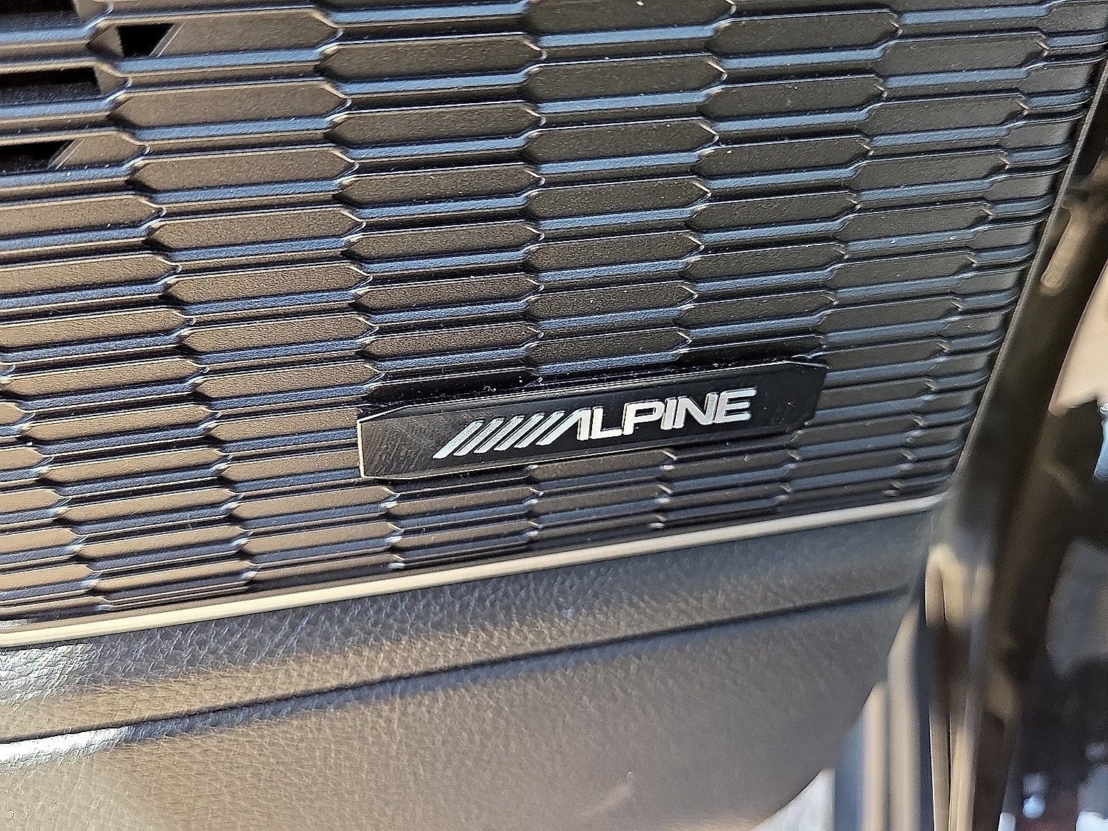 Used 2023 Jeep Grand Cherokee 4WD 4xe image 21
