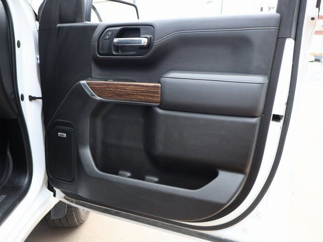 Used 2019 Chevrolet Silverado 1500 High Country w/ High Country Premium Package AWD/4WD image 13