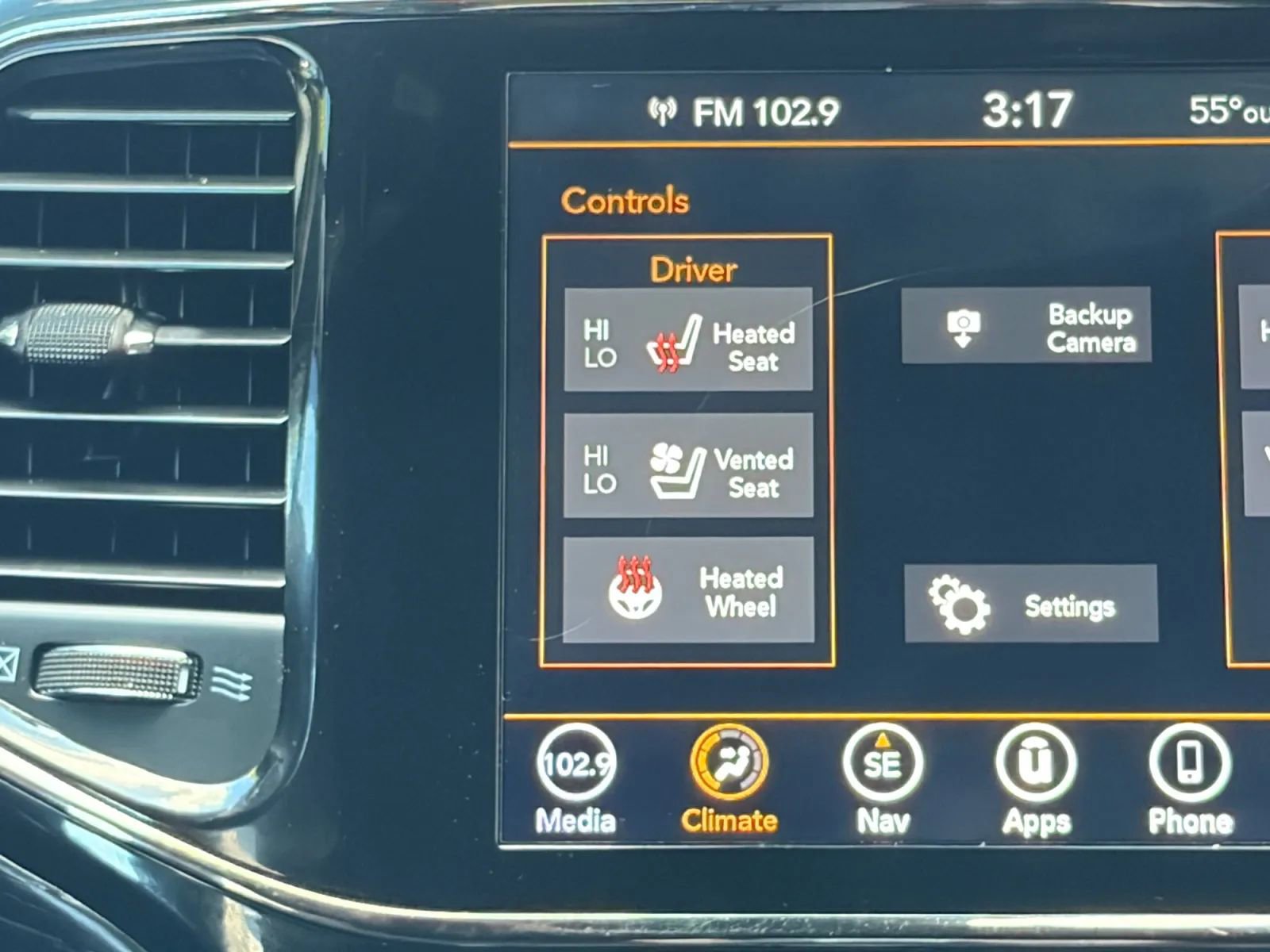 Used 2019 Jeep Grand Cherokee High Altitude AWD/4WD image 24