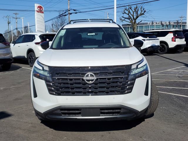 New 2026 Nissan Pathfinder SV image 2