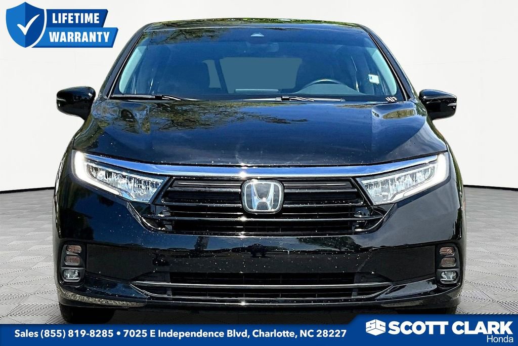 Used 2024 Honda Odyssey EX-L image 2