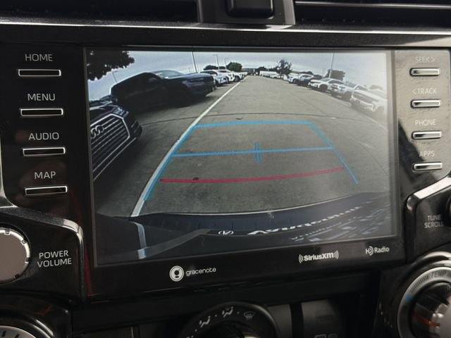 Used 2020 Toyota 4Runner TRD Off-Road Premium AWD/4WD image 18