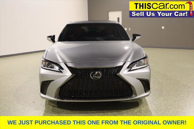 Used 2023 Lexus ES 350 F Sport w/ Accessory Package (Z2) image 2