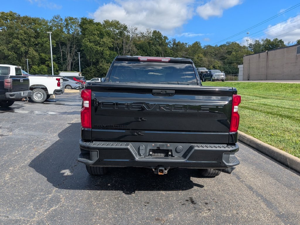 Used 2022 Chevrolet Silverado 1500 Custom w/ Rally Edition AWD/4WD image 6