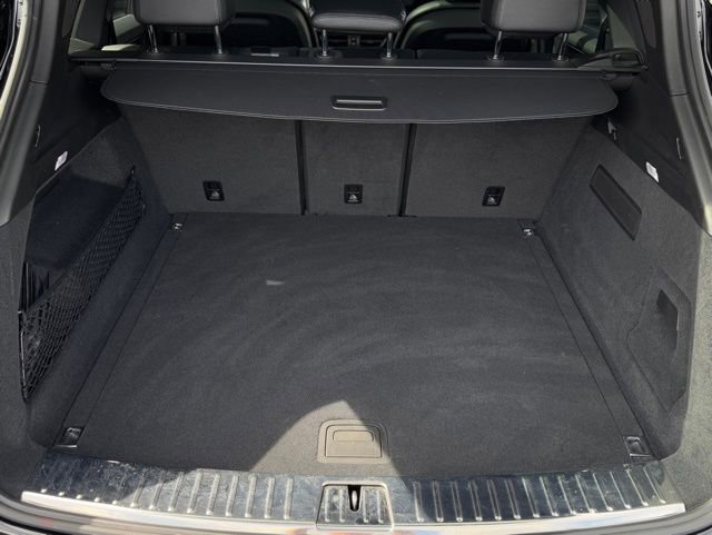 Used 2024 Porsche Cayenne image 24