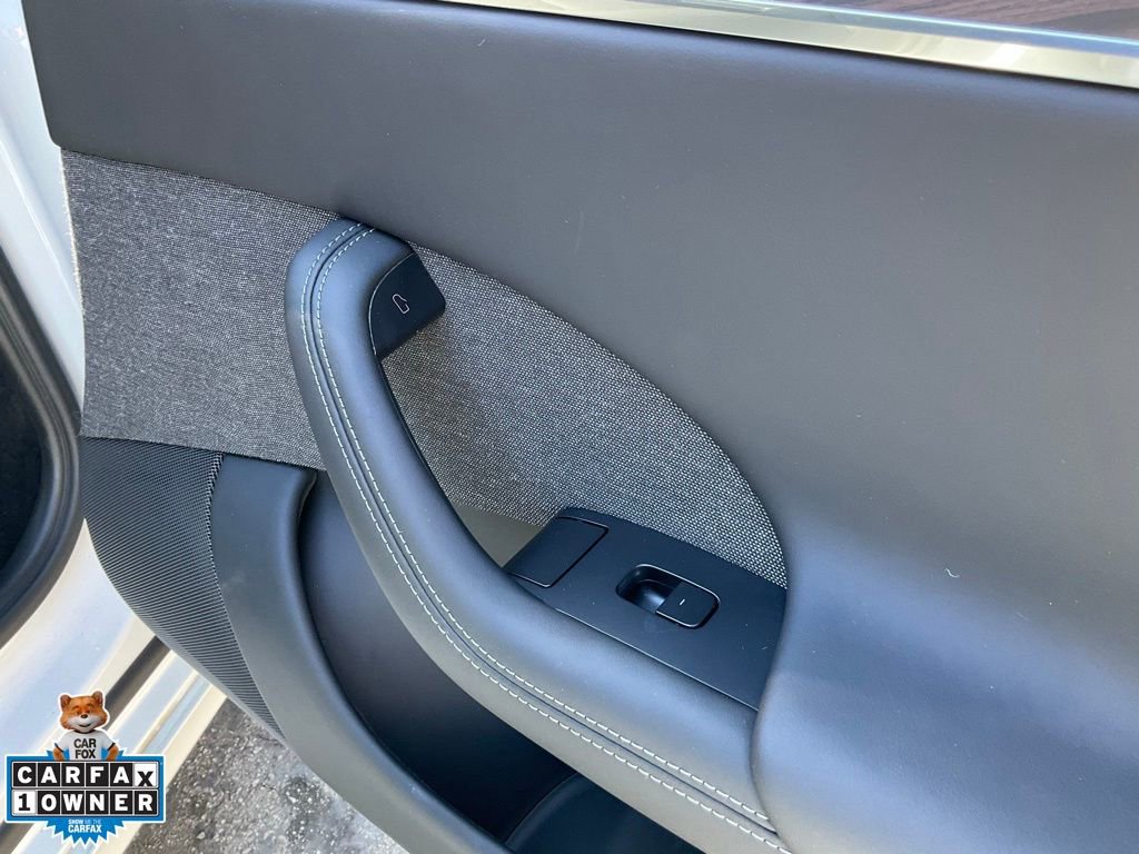 Used 2023 Tesla Model S Standard Range image 68