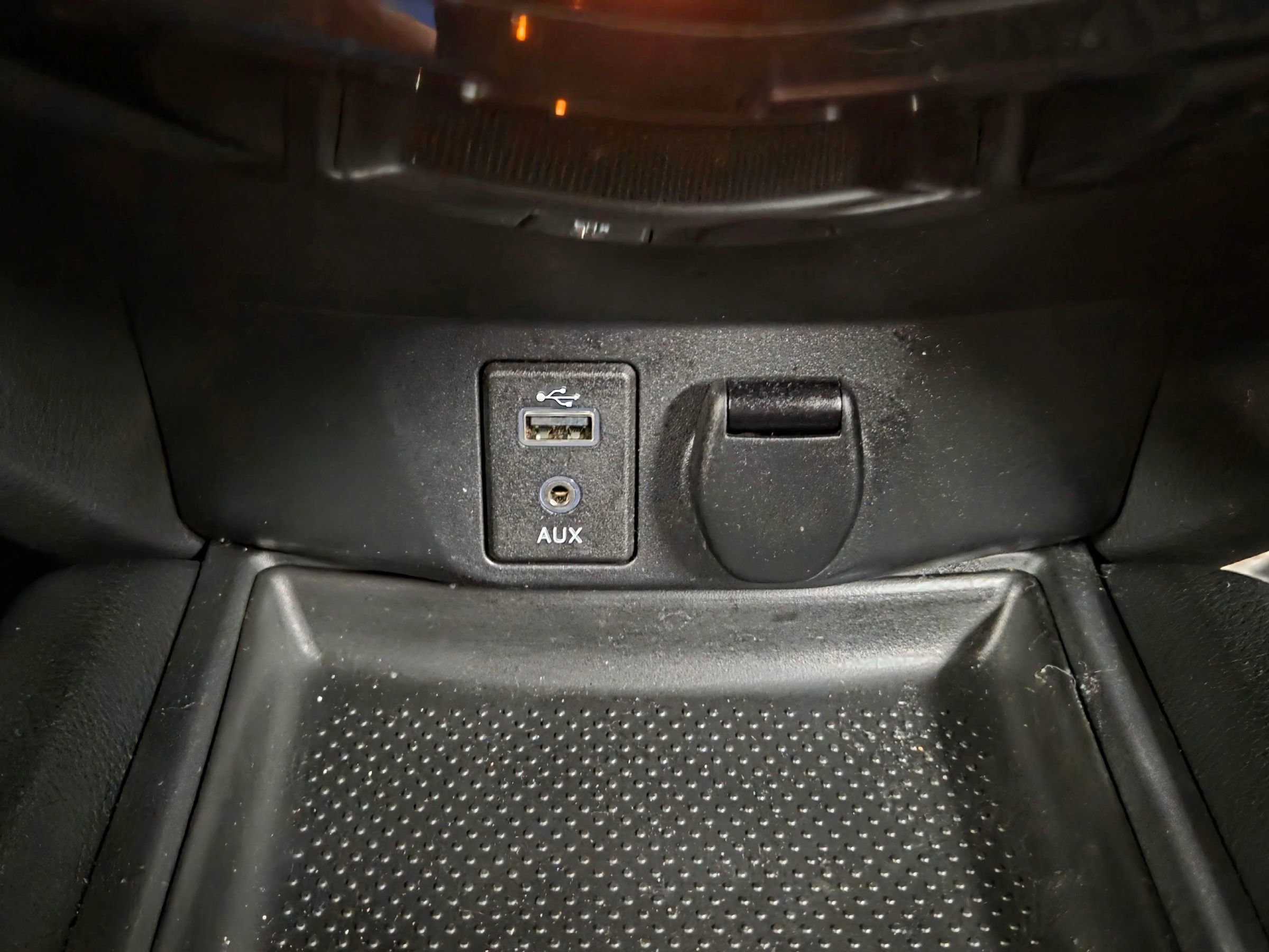 Used 2017 Nissan Rogue SV image 27