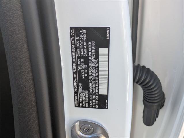 New 2026 Volvo XC40 B5 Plus w/ Protection Package Premier image 15
