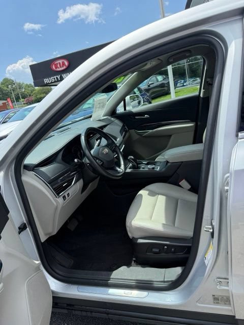Used 2019 Cadillac XT4 Luxury FWD image 9
