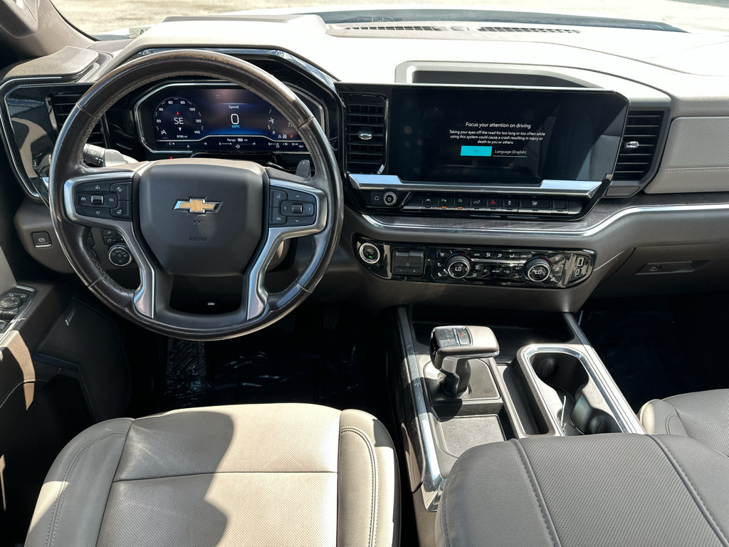 Used 2023 Chevrolet Silverado 1500 LTZ w/ LTZ Premium Package AWD/4WD image 18