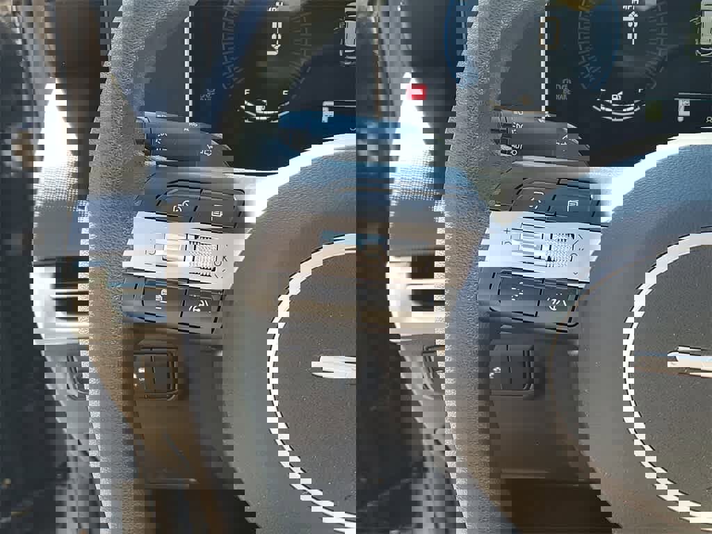 Used 2025 Hyundai Tucson SE image 26