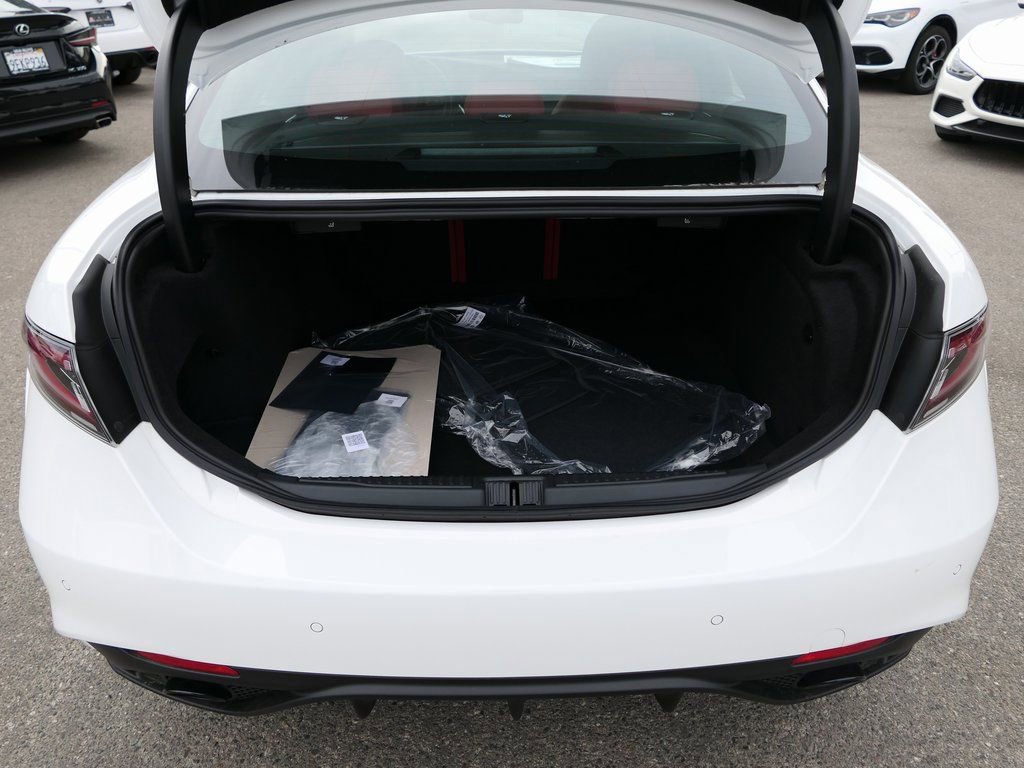 New 2025 Alfa Romeo Giulia AWD image 24