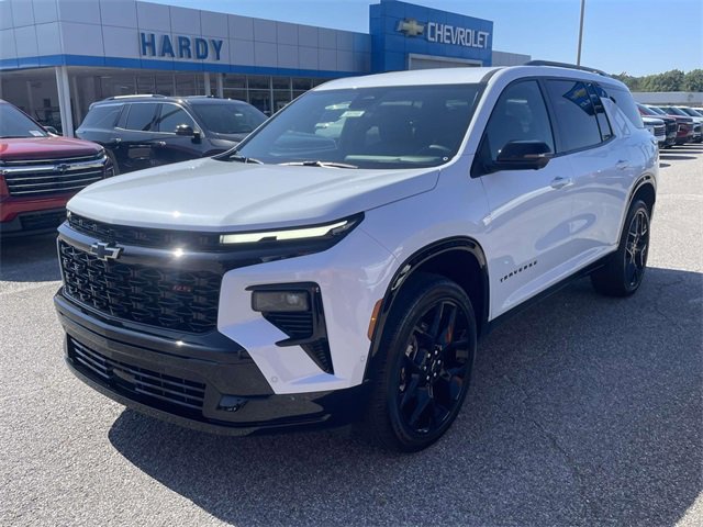 New 2026 Chevrolet Traverse RS w/ LPO, Floor Liner Package image 3