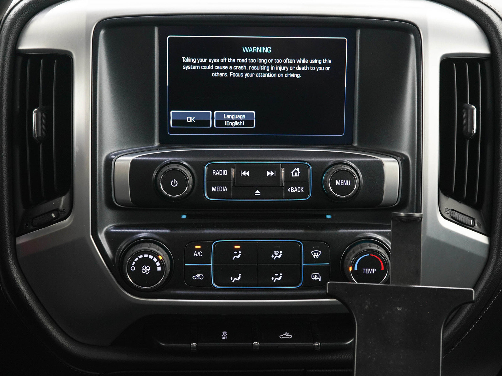 Used 2018 GMC Sierra 1500 SLE AWD/4WD image 18