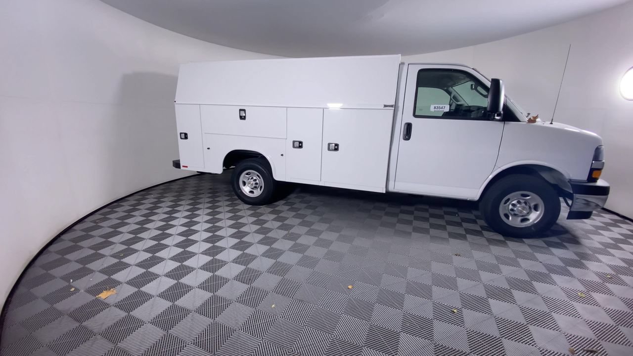 New 2025 Chevrolet Express 3500 w/ Power Convenience Package RWD image 21