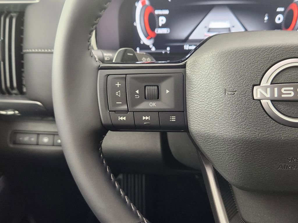New 2026 Nissan Pathfinder SL AWD/4WD image 18