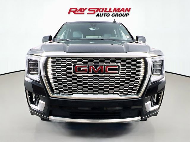 Used 2021 GMC Yukon XL Denali w/ Denali Ultimate Package AWD/4WD image 2