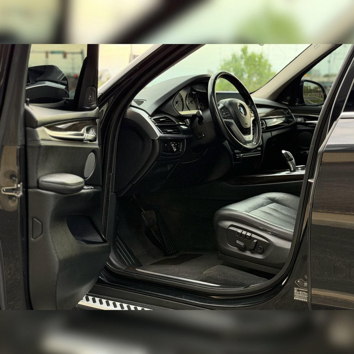 Used 2014 BMW X5 xDrive35i w/ Premium Package AWD/4WD image 6