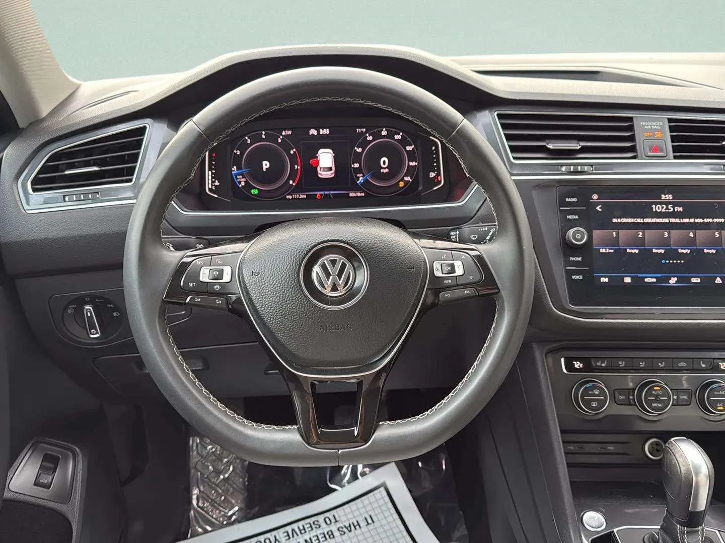 Used 2021 Volkswagen Tiguan SEL FWD image 29