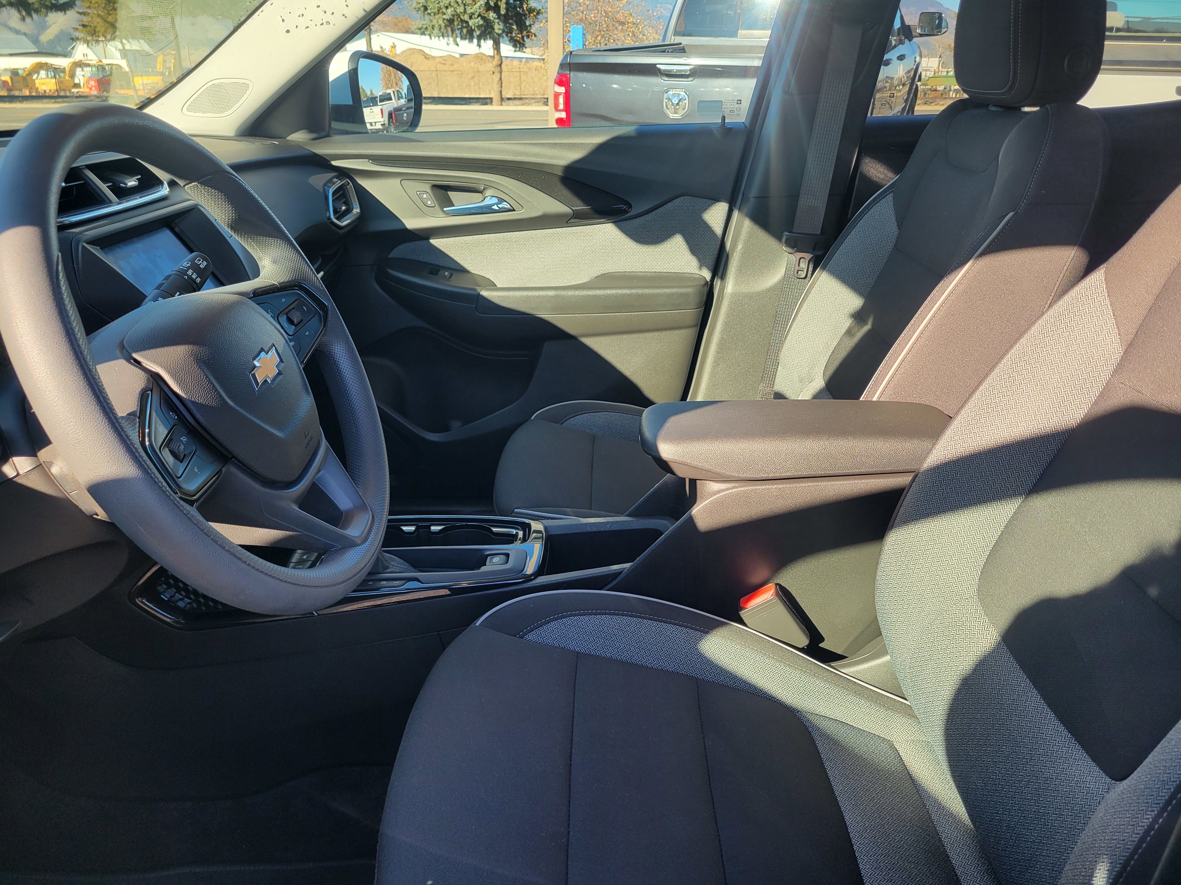 Used 2023 Chevrolet TrailBlazer LT image 7