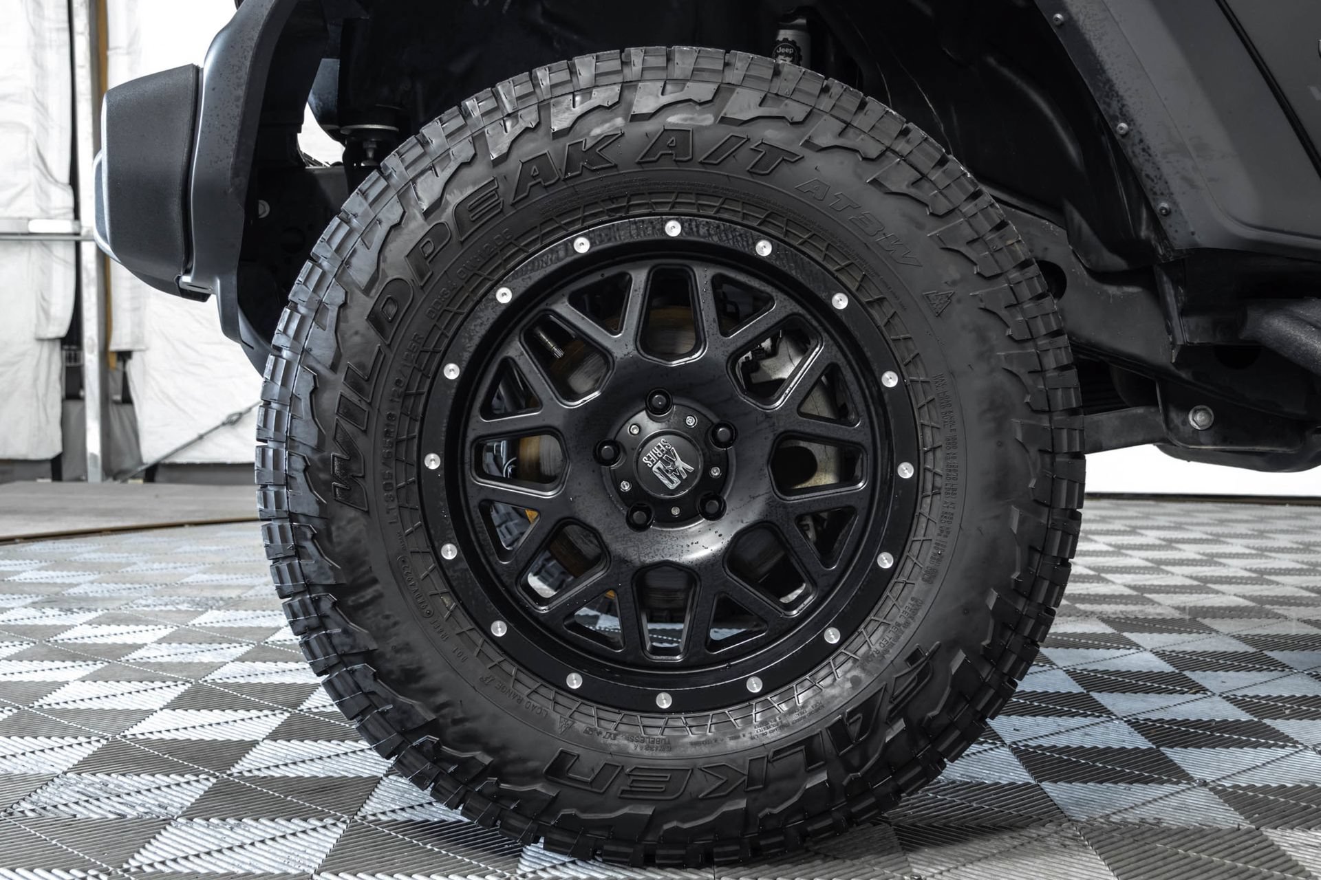 Used 2025 Jeep Wrangler Unlimited Sport AWD/4WD image 44