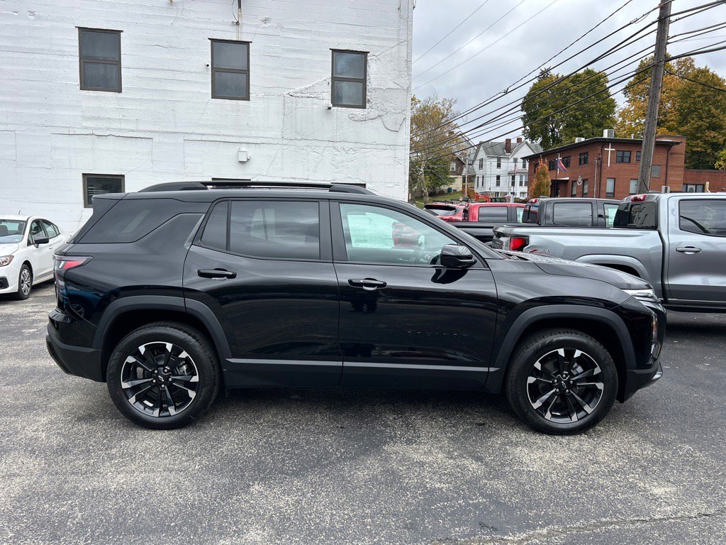 New 2026 Chevrolet Equinox RS w/ Convenience Package III image 2