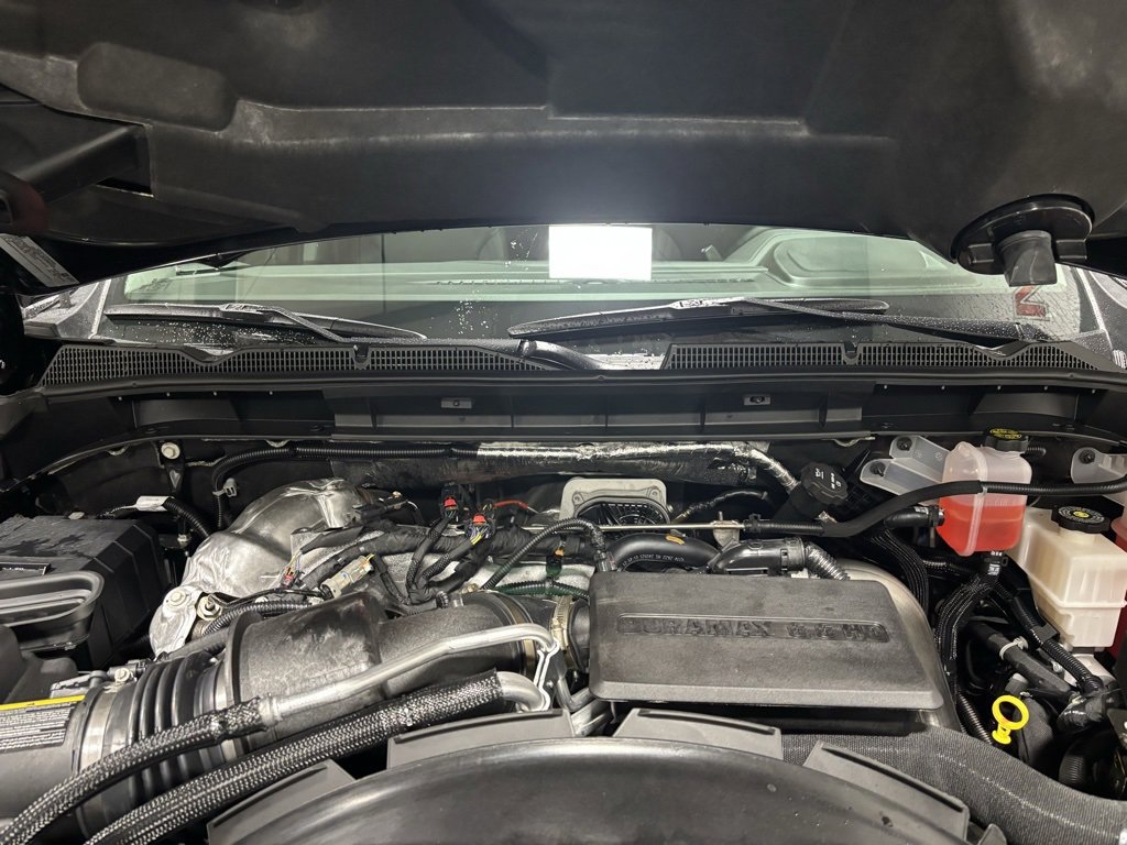 New 2025 GMC Sierra 2500 SLT w/ SLT Premium Package image 4