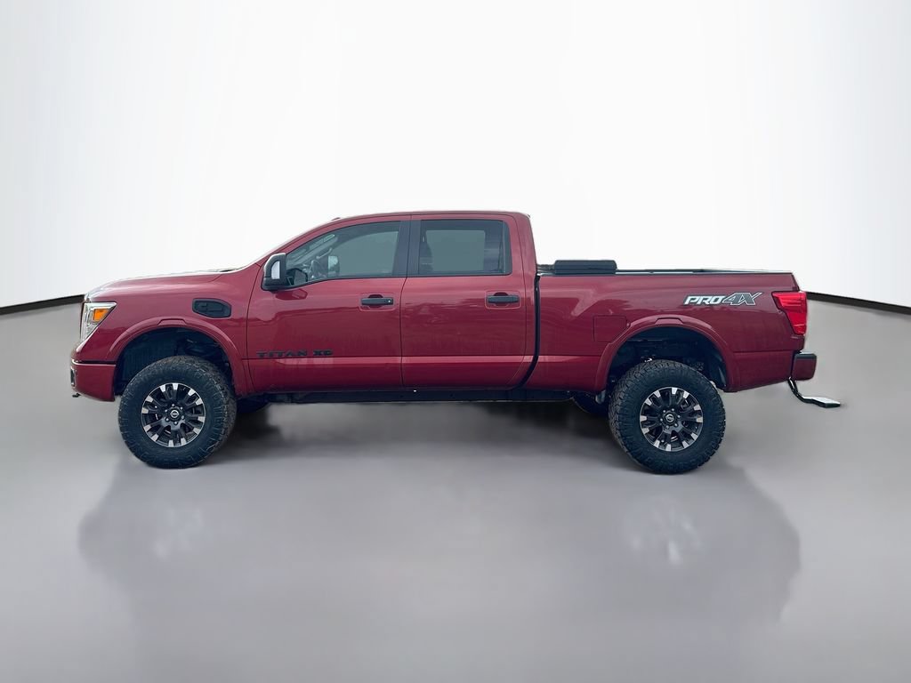 Used 2017 Nissan Titan PRO-4X AWD/4WD image 4