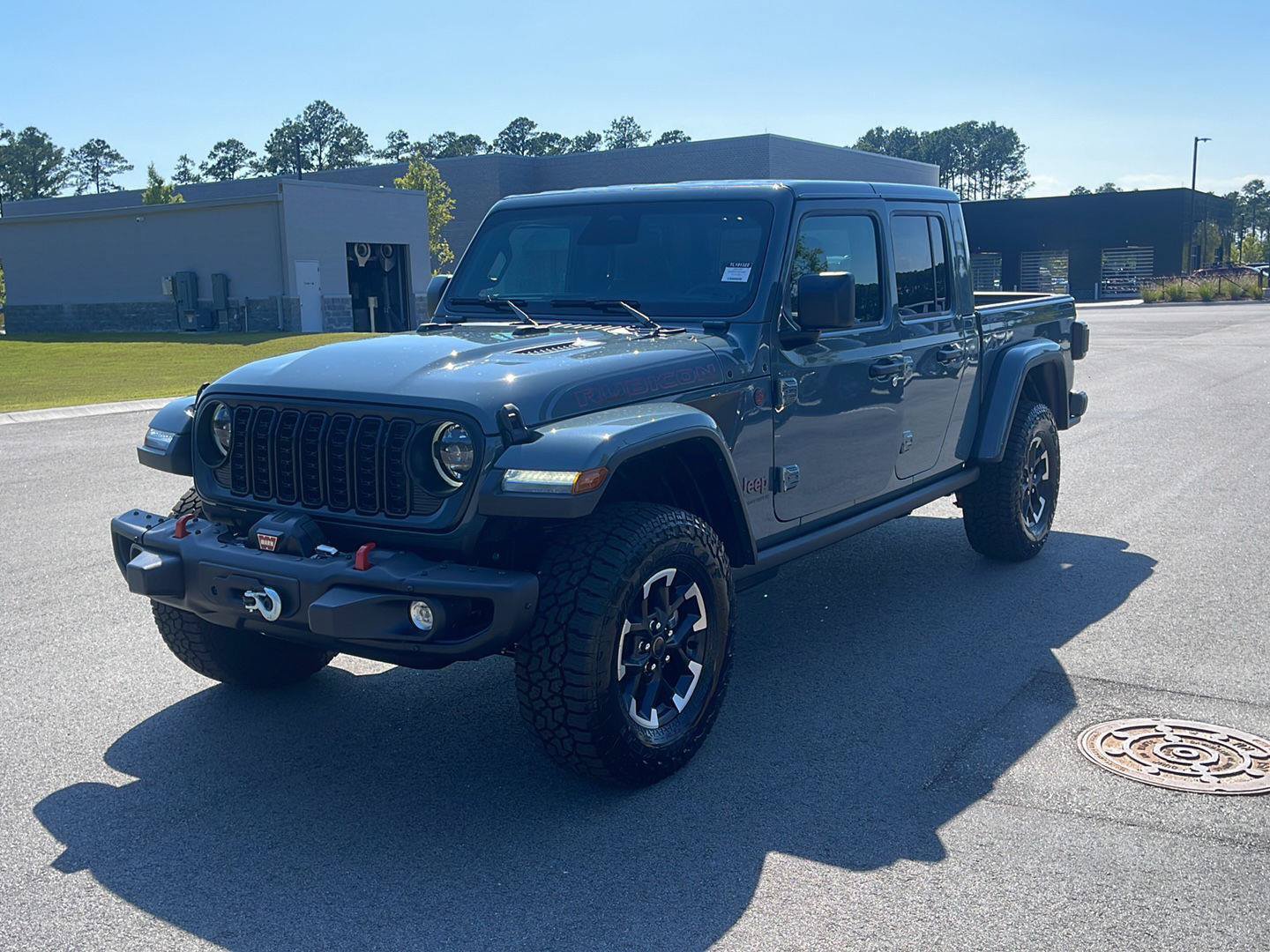 New 2026 Jeep Gladiator Mojave AWD/4WD image 3