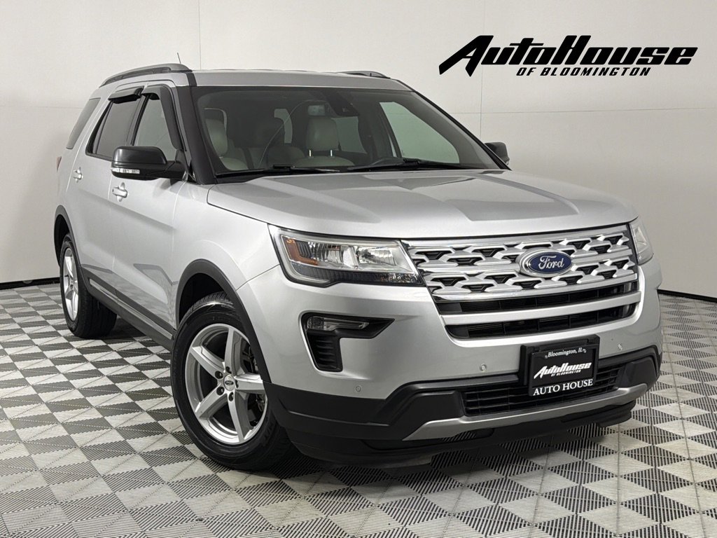Used 2019 Ford Explorer XLT w/ Equipment Group 202A FWD image 1