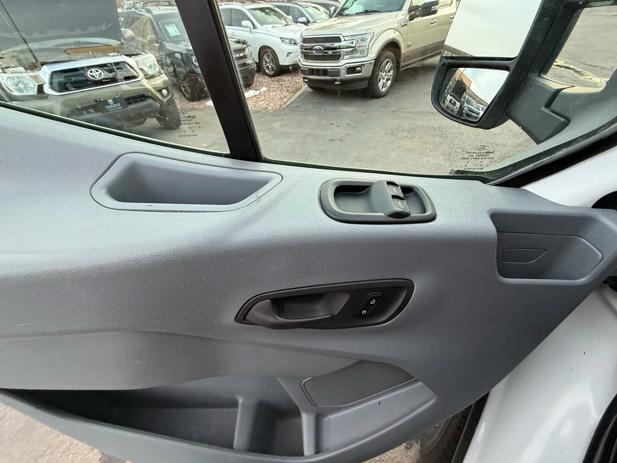 Used 2017 Ford Transit 350 138 w/ Interior Upgrade Package RWD image 28
