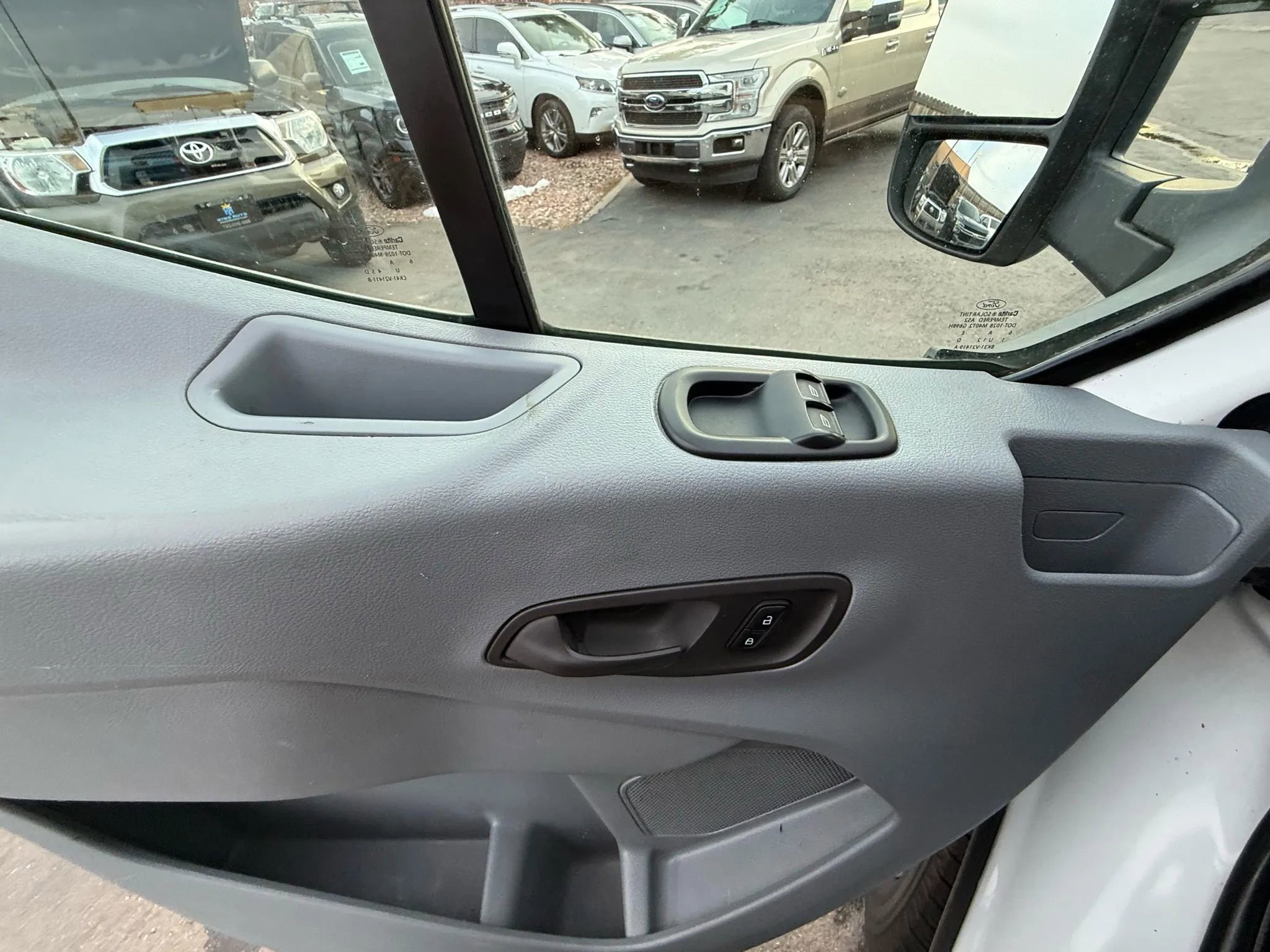 Used 2017 Ford Transit 350 350 HD Cutaway 138 w/ Interior Upgrade Package image 28