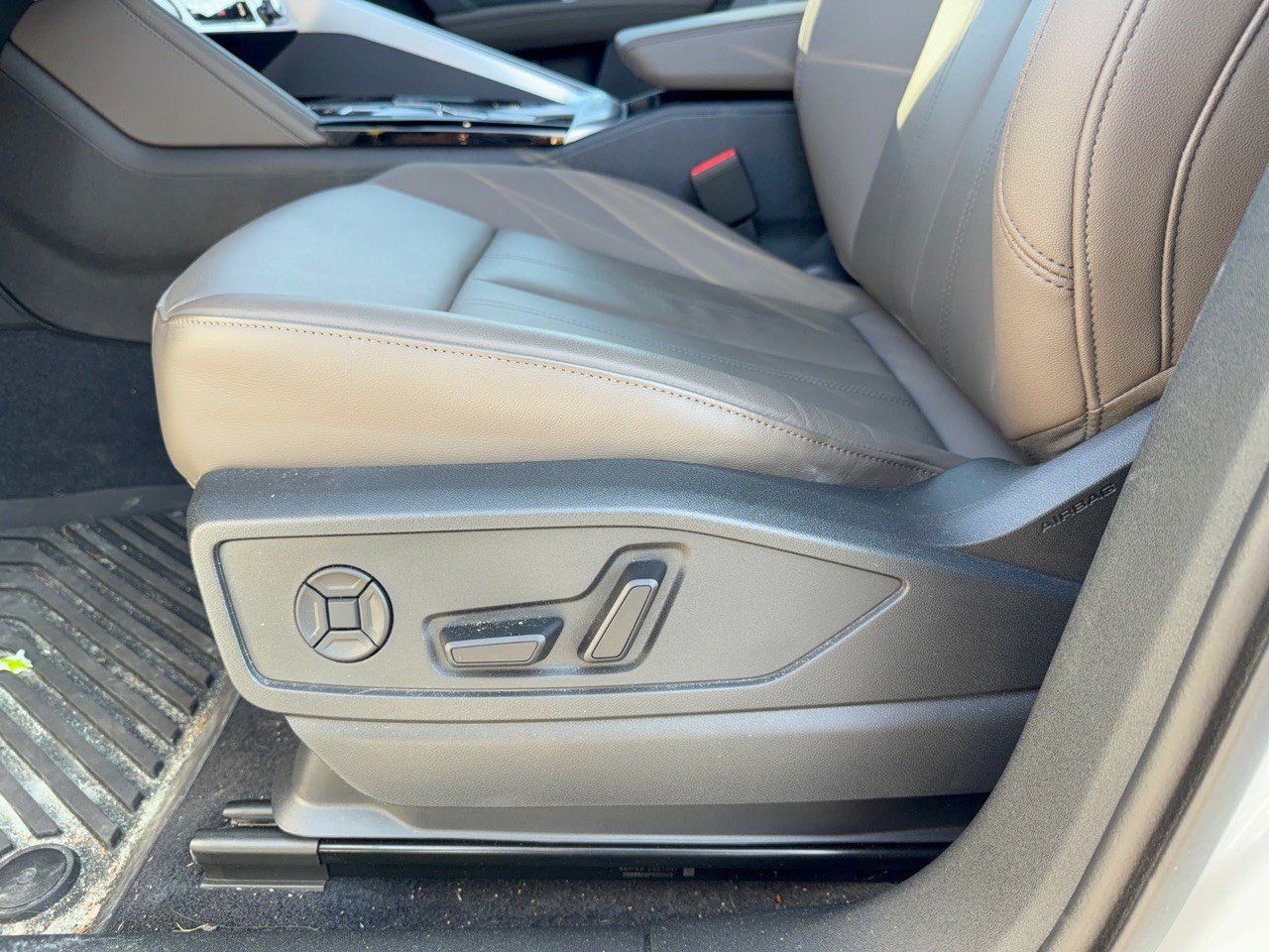 Certified 2026 Audi Q5 Premium AWD/4WD image 16